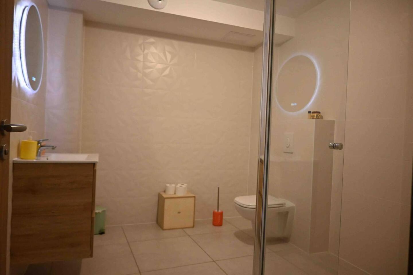 Cosy Apartment Near Strasbourg Mommenheim Bagian luar foto